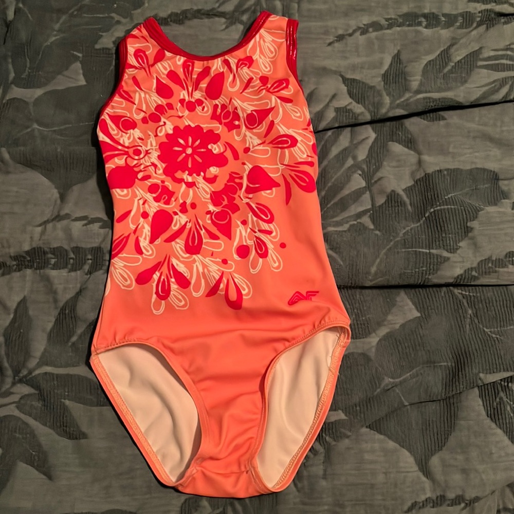 Gymnastics leotard